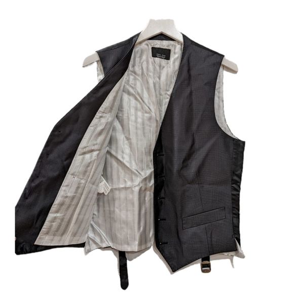 Zara Men's Classy Formal Black Wool & Silk Blend 5 Buttoned Vest Size M - Picture 3 of 7
